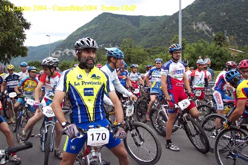 CB2004_008